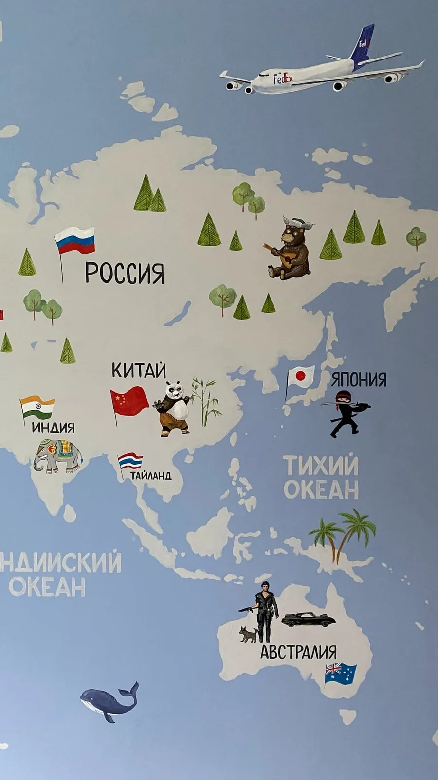 Карта мира с любимыми героями: роспись стены, детская, фото 2 из 7